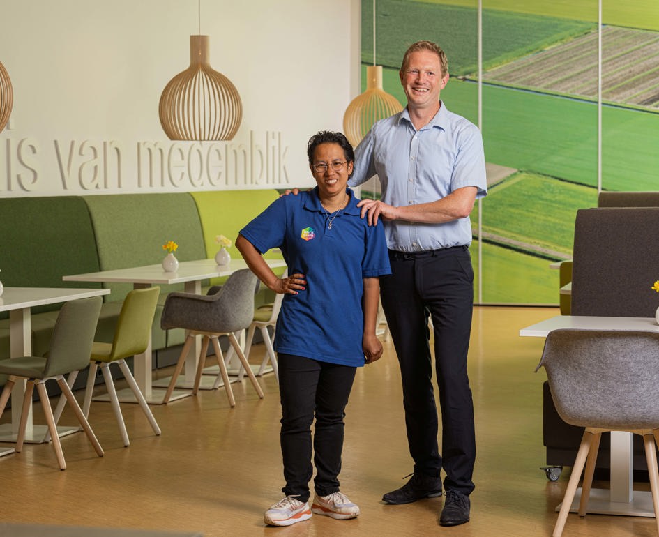 Medewerker met begeleider jobcoach